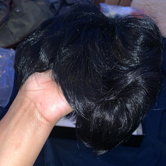 Synthetic black pixie cute low bang wig - Picture 3 of 5